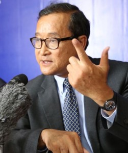 Sam_Rainsy_speaking